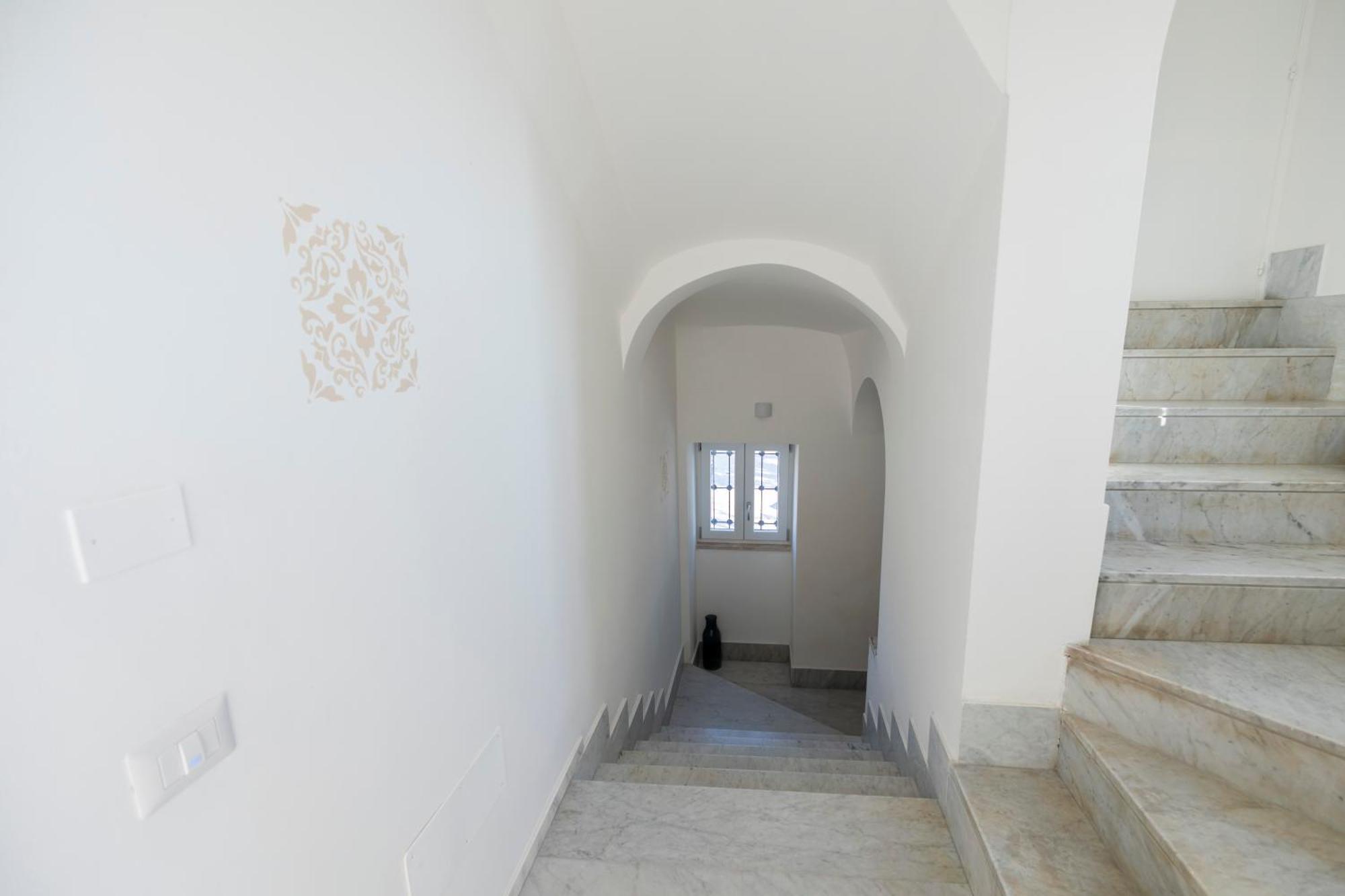 Cientopera Suite Rooms Понтеканьяно Экстерьер фото