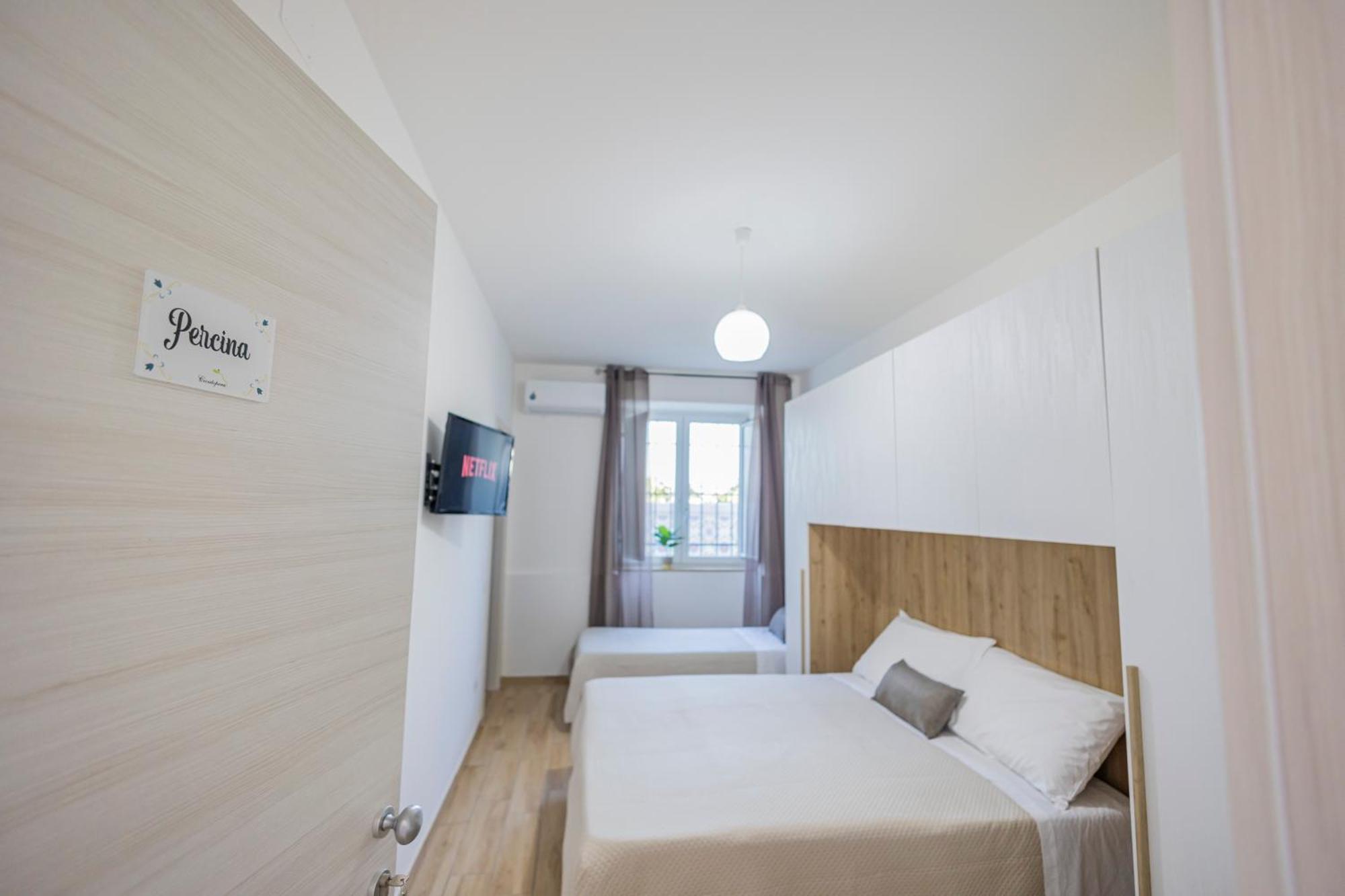Cientopera Suite Rooms Понтеканьяно Экстерьер фото