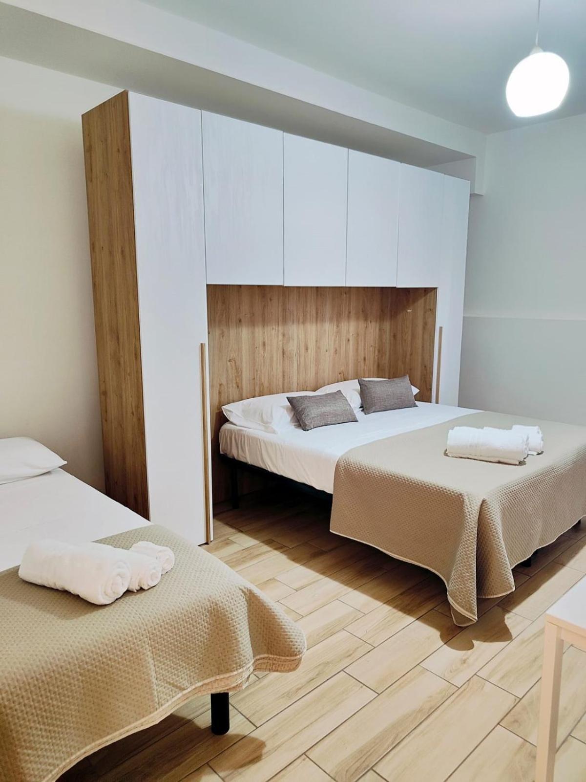 Cientopera Suite Rooms Понтеканьяно Экстерьер фото