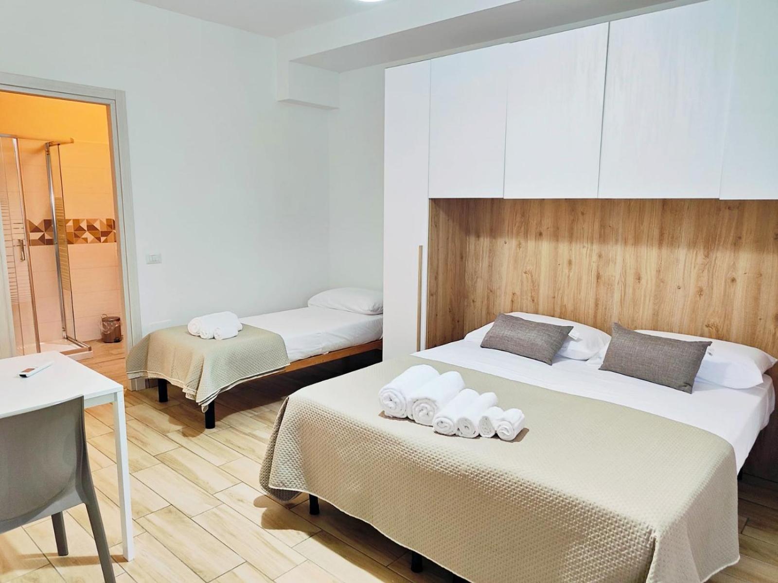 Cientopera Suite Rooms Понтеканьяно Экстерьер фото